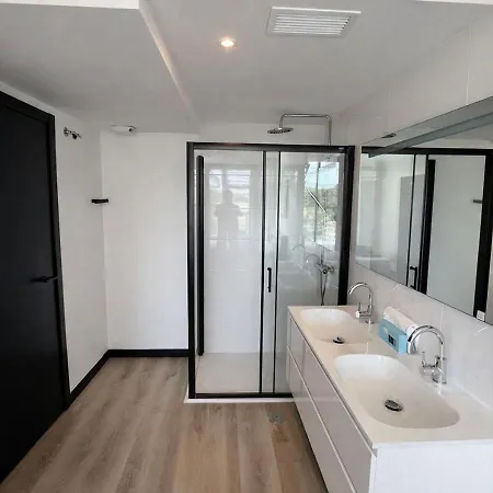 Luxury Penthouse - Sea View - Swimming Pool - Roof Terrace Apartment Fuengirola