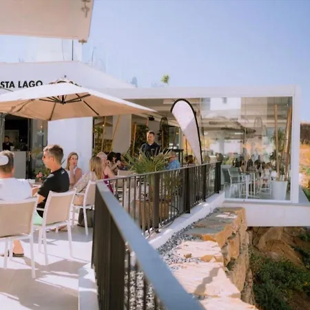 Luxury Penthouse - Sea View - Swimming Pool - Roof Terrace Apartment Fuengirola